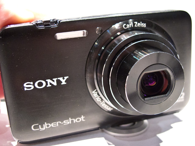 Sony Cyber-shot DSC-WX9 Review