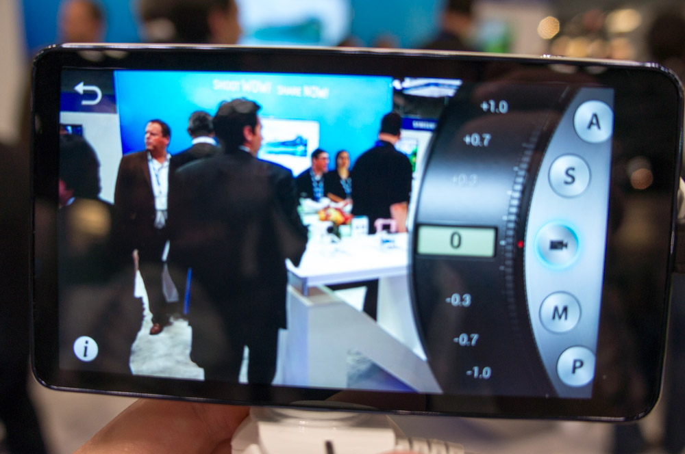 Samsung Galaxy Camera HandsOn Review